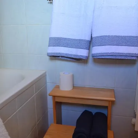 La Casa De Ruth *
